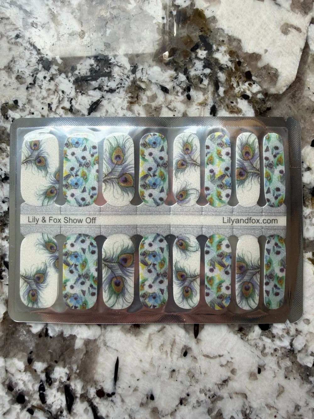 Lily & Fox Nail Wraps _ 6 Colorful Sets - Picture 6 of 7